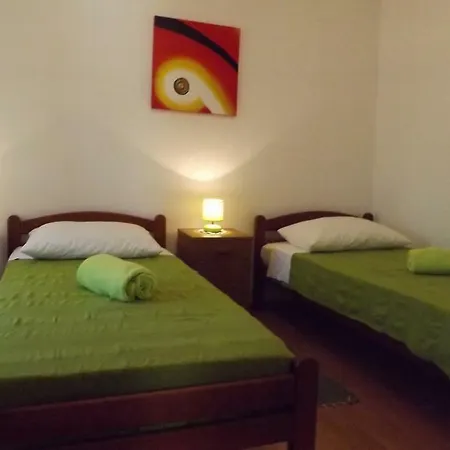 Appartement Tina *